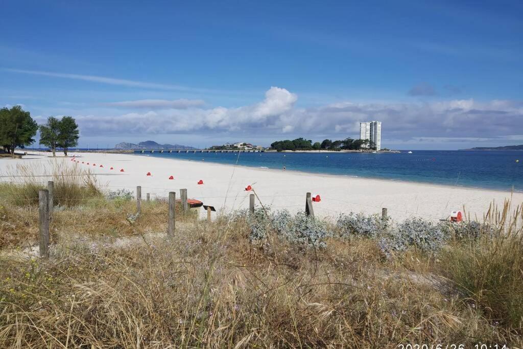 Apartamento Piso con aparcamiento cerca de playa Samil Vigo Exterior foto