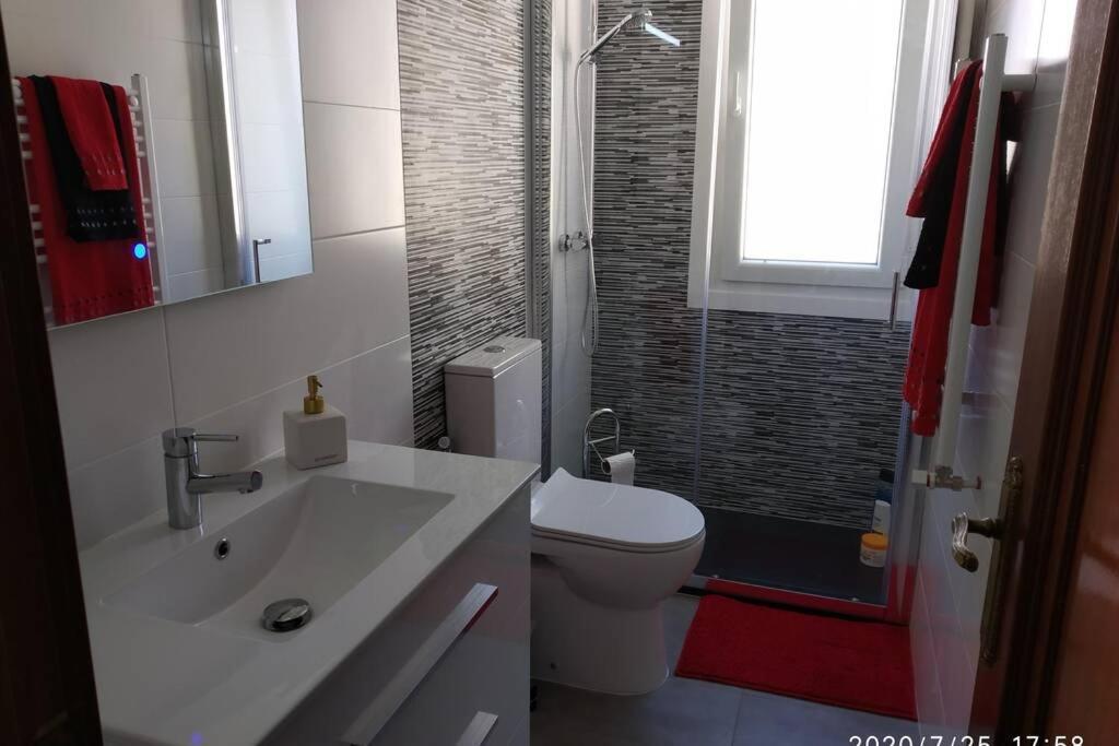 Apartamento Piso con aparcamiento cerca de playa Samil Vigo Exterior foto